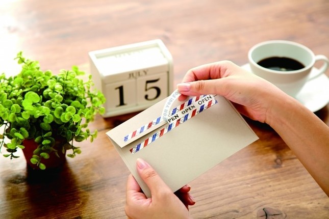 『zitte&』（ジッテアンド）