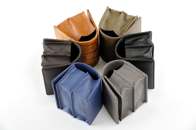 たっちゃん「ランドセルみたいだろ。名刺入れなんだぜ、これで。」