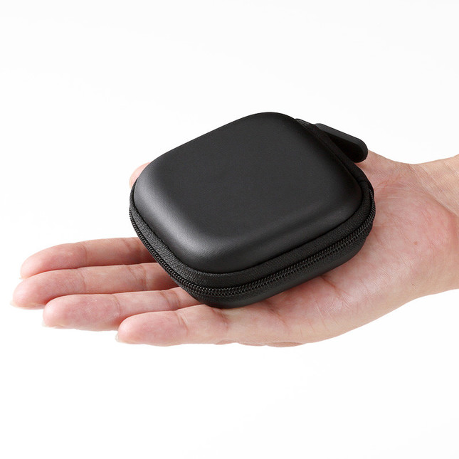 コンパクトな手のひらサイズ