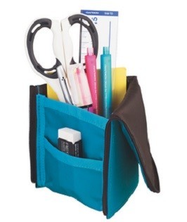 スリムなペンケースがペンスタンドに変身