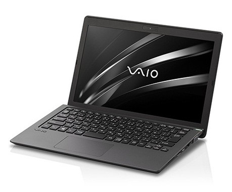 堅牢なボディとキーボード　SIMフリーでいつ・どこでもオンライン