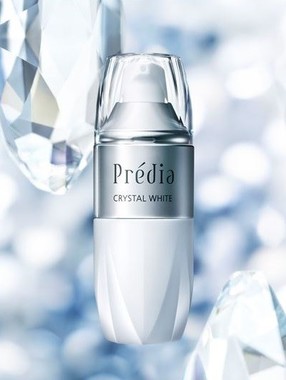 コウジ酸がかなえる、一面澄みわたるような肌へ