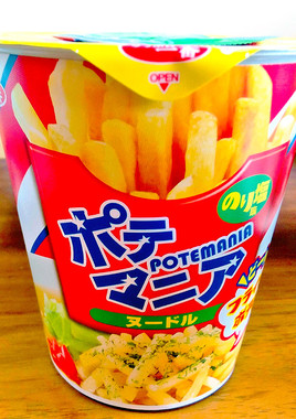 カップめんにフライドポテト！？