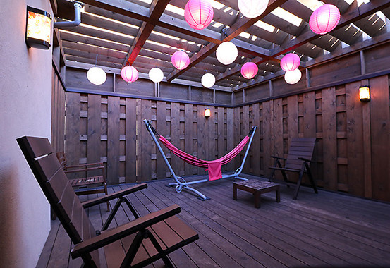 屋外ウッドデッキ