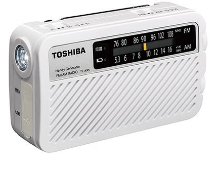 スマホや携帯も手回し充電可能なUSB端子装備