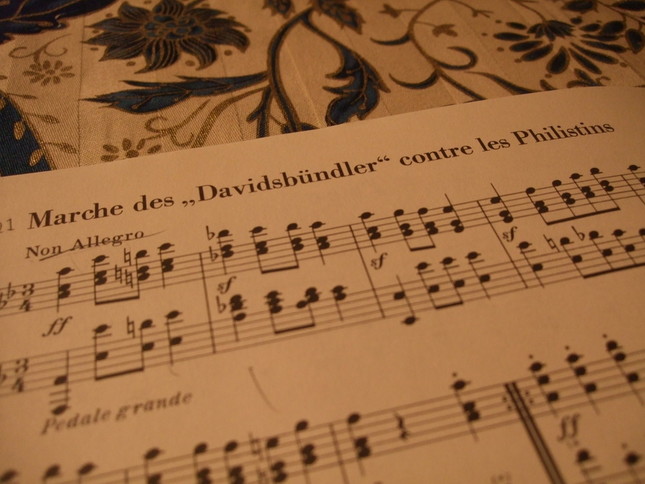 最終21曲目、力強く始まる「フィリステンを討つダヴィッド同盟の行進」