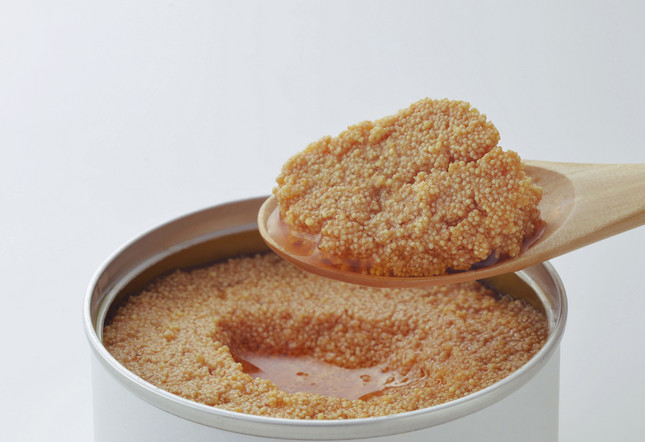 加熱加工と油漬けで長期保存可能に