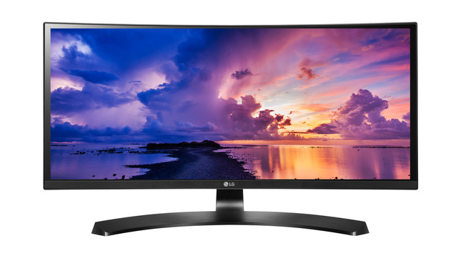 臨場感や没入感をさらに高めるシネスコサイズ曲面ディスプレイ