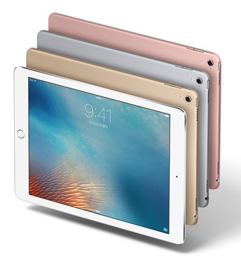 容量32GB～256GBをラインアップ