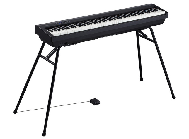 別売のスタンド「KS-12」と『FP-30-BK』との組み合わせ