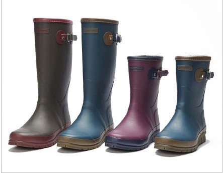 左から「モントレ LB-106」　ダークブラウン、ブルー、「モントレ LB-107」　ボルドー、ブルー