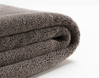 汗を素早く吸って熱を発散し、朝まで爽やか