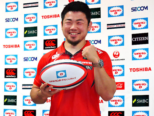 田中選手のポジションは、攻撃の起点となるスクラムハーフだ
