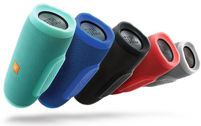 アウトドアユースにマッチする5色をラインアップ