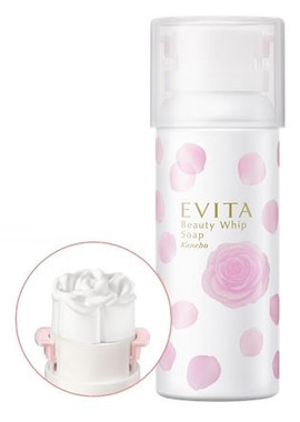華やかなバラの香りとバラの形の泡が、毎日の洗顔を楽しく演出