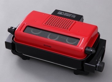 臭いを抑えるセラミックフィルター搭載