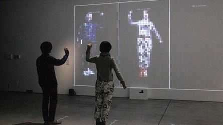 岡田憲一＋冷水久仁江(LENS)「Pixelman」(C)kenichi OKADA＋kunie HIYAMIZU(LENS)