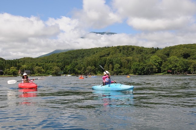 カヤックなど水辺のアクティビティを気軽に楽しめ