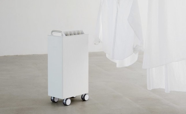 伸縮ハンドルとキャスター装備、家中どこでも使える