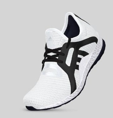 夏のトレーニングをテーマに榮倉奈々さんがカスタマイズ！