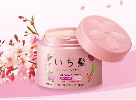 なめらかな髪へ導くヘアトリートメント