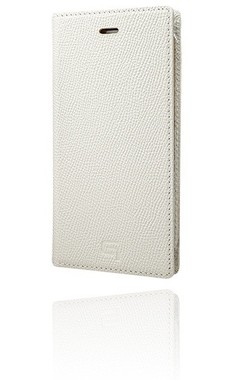 表地はホワイト、内側はベージュの清潔感ある2トーン