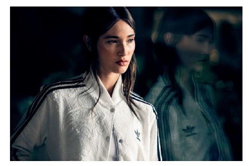 ラグジュアリーなコレクション登場！
