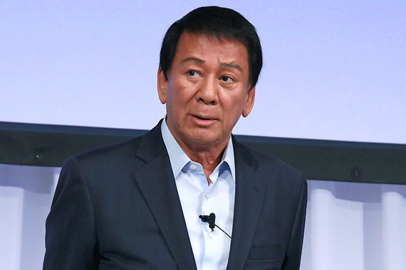 松崎しげるさんと見間違えそうなほど、肌の黒い杉さん