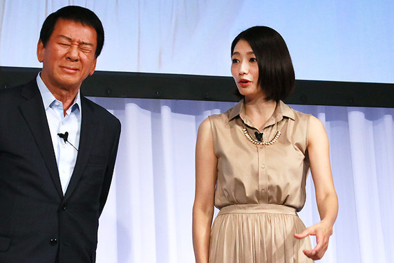 トークセッションの前半はしかめっ面の多かった杉さん