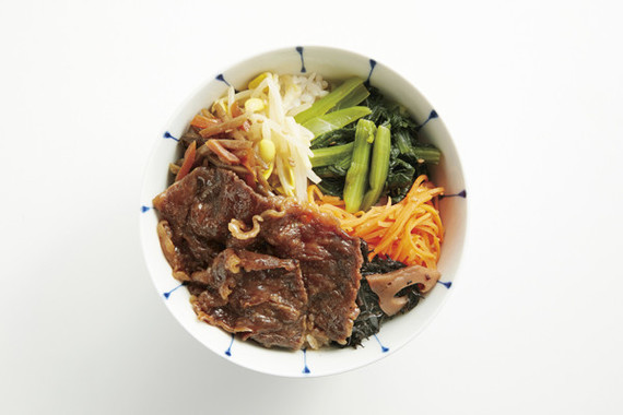 柿安の「黒毛和牛のビビンバ丼」