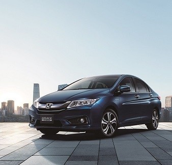 扱いやすいセダンに特別仕様車登場！