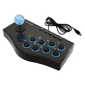 激しい操作でもずれない吸盤を裏面に装備