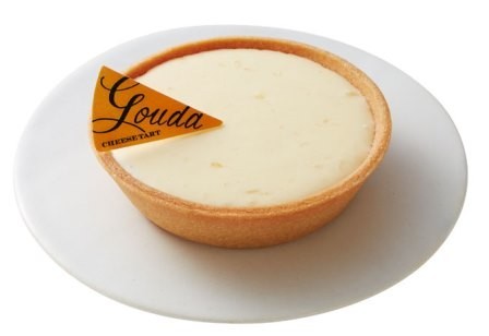 贅沢な味わいの「北海道産ゴーダのレアチーズタルト」