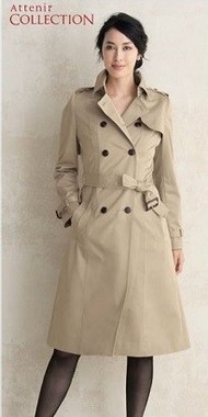 驚きの軽さでトレンチコートの常識を覆す！