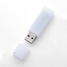 万一のためのリカバリーメディアを専用USBメモリーに