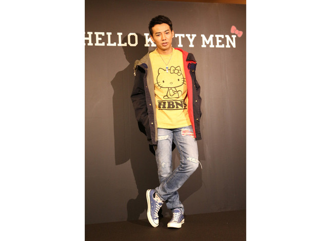 全身コラボ商品の綾部さん