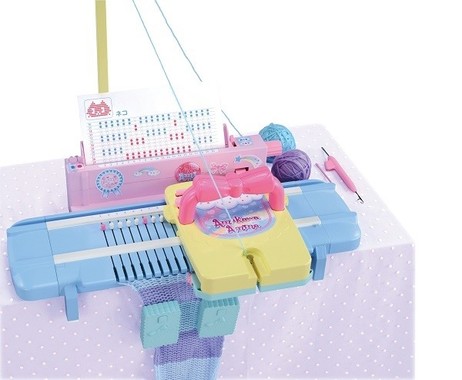 2世代・3世代で楽しむことができる「糸ものトイ」