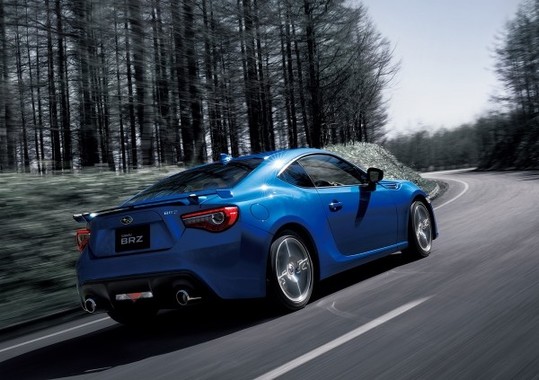 走りのパフォーマンスと上質感にこだわった最上級グレード