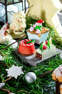 ムリアの「ホリデーセレブレーションイベント」で提供されるスイーツのイメージ