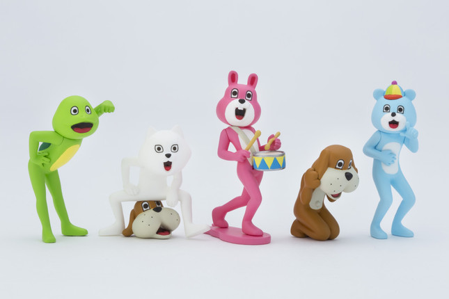 カプセルトイ「目が笑ってない着ぐるみたち」