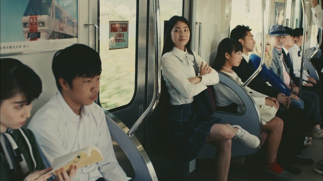 ドヤ顔を浮かべているのは安達葵紬さん（17）