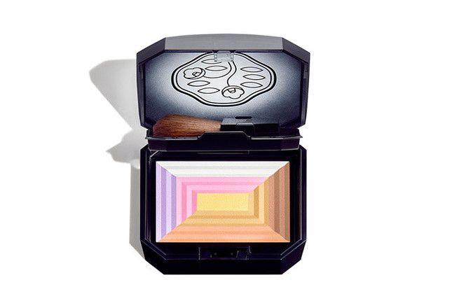 「資生堂 7 ライト パウダーイルミネーター」