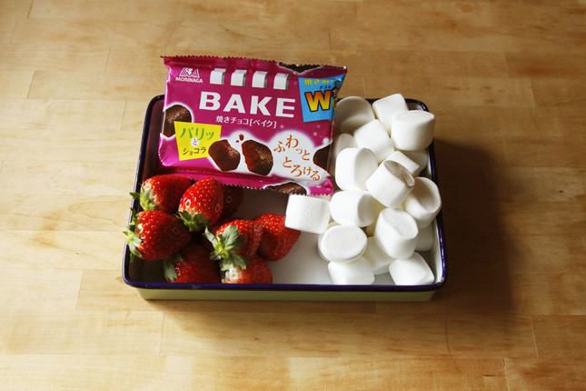 「マシュマロ×いちご×焼きチョコ【ベイク】」の材料