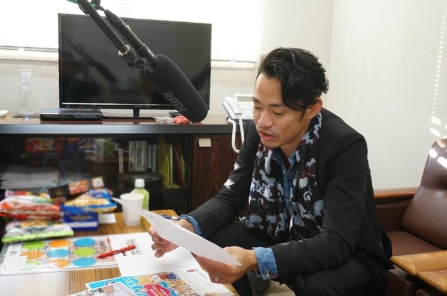 岡山県政アニメ「「みんなのおかやま犬(けん)」に声で出演した高橋大輔さん