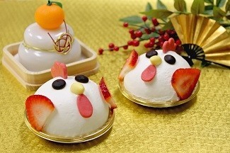 可愛らしい酉型ケーキ