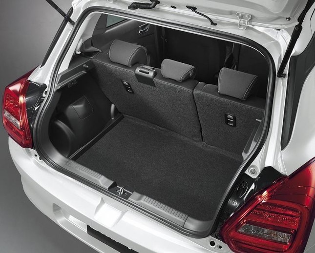 広くて積みやすいラゲッジスペース