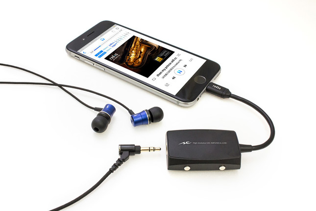 高感度のダイナミックドライバーユニットがハイレゾ音源を豊かに再生