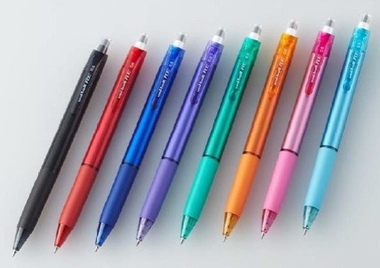 ラインアップは8色