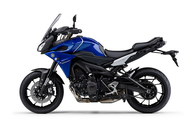 「ディープパープリッシュブルーメタリックC」
