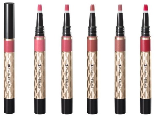 紅筆感覚で輪郭くっきり、縦ジワもカバー